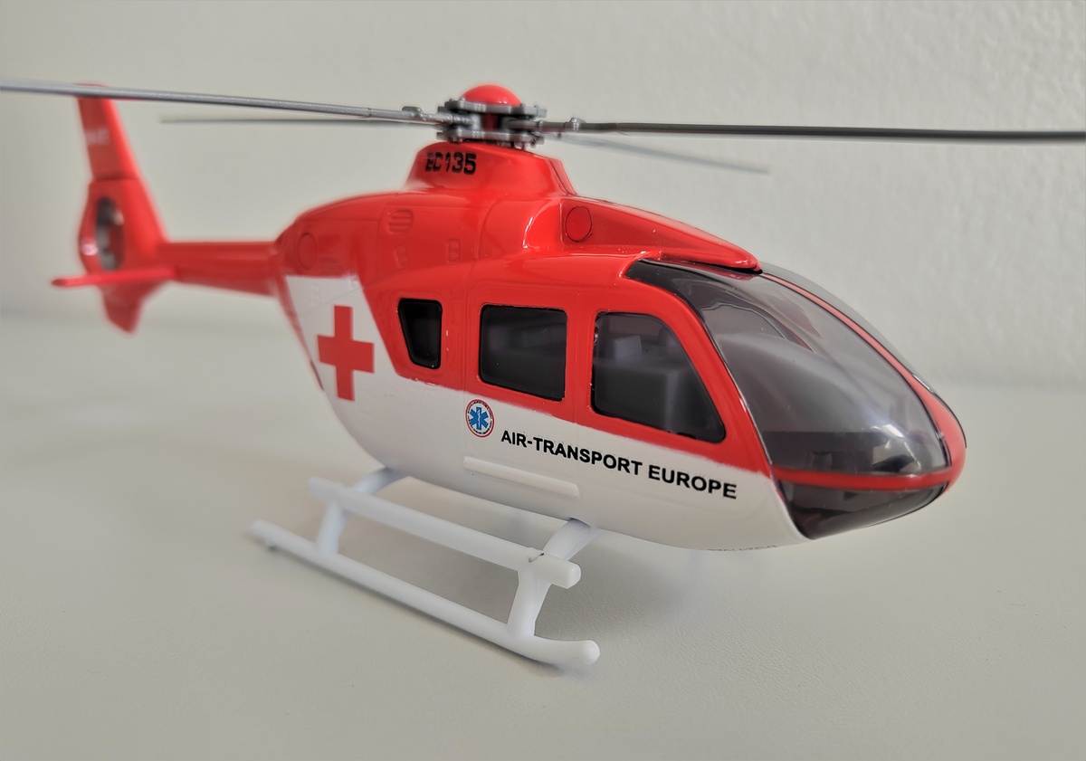 Model vrtuľníka Eurocopter EC135