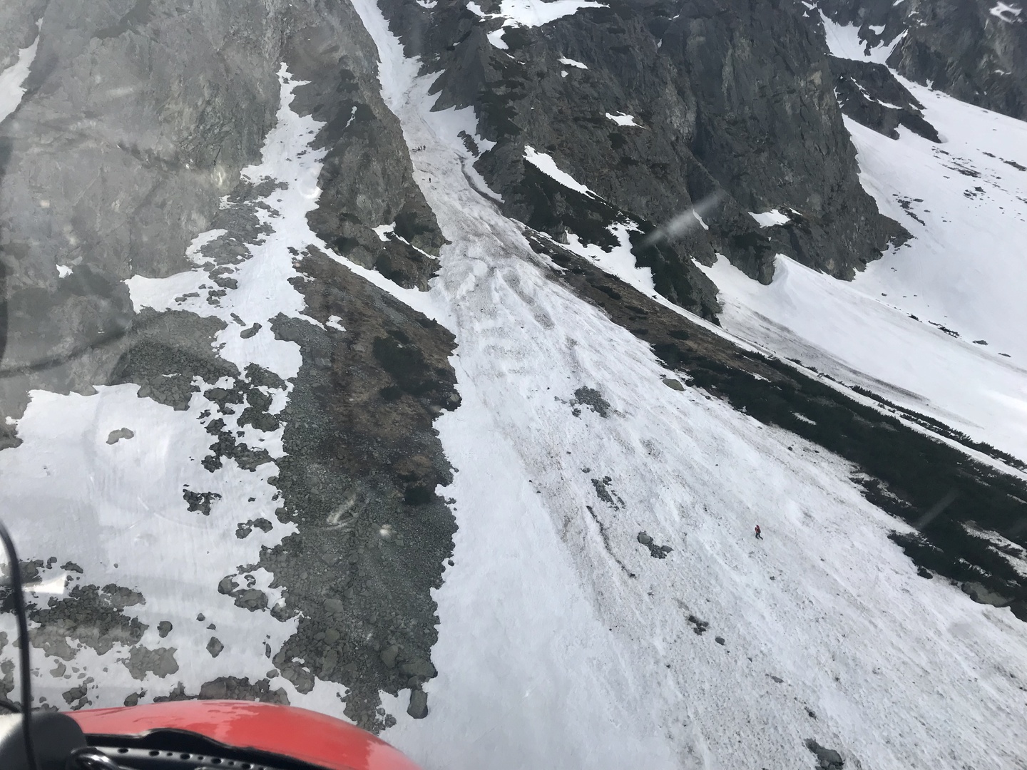 Skialpinista pád v Červenom žľabe neprežil