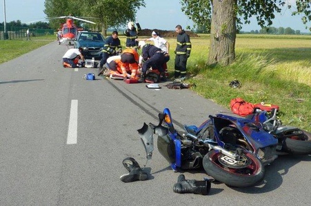 Pri Slovakia Ringu sa zrazil motocyklista s osobným autom